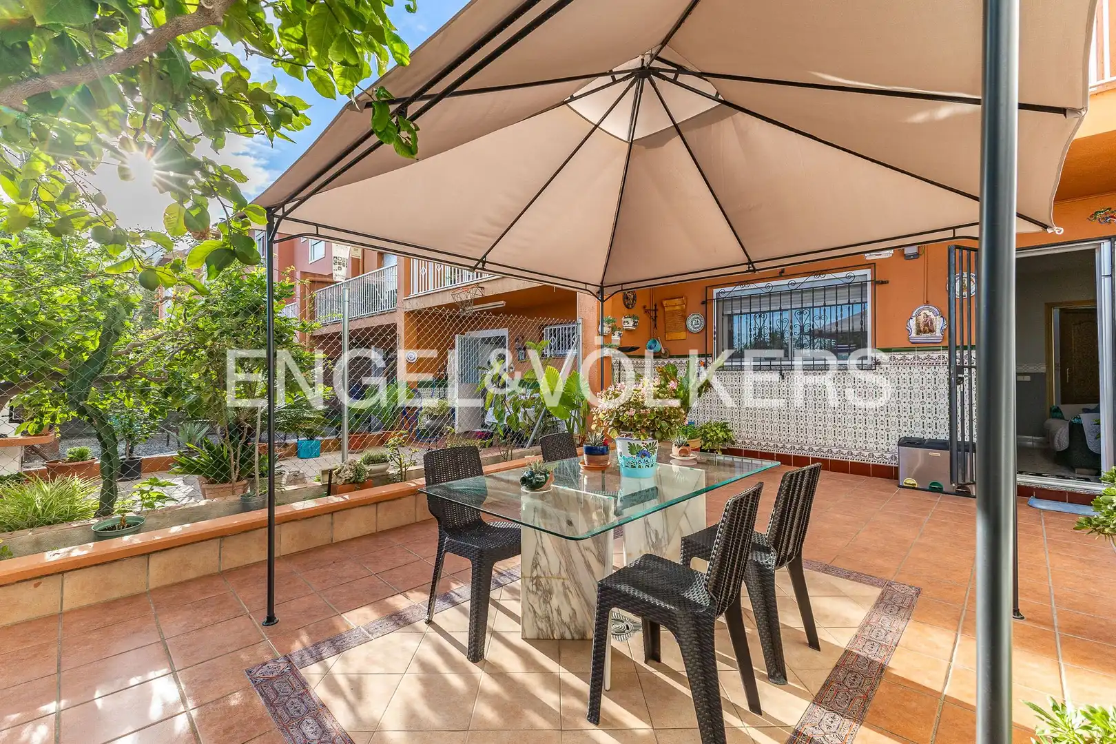 Adosado en venta en Carrer del Brillant