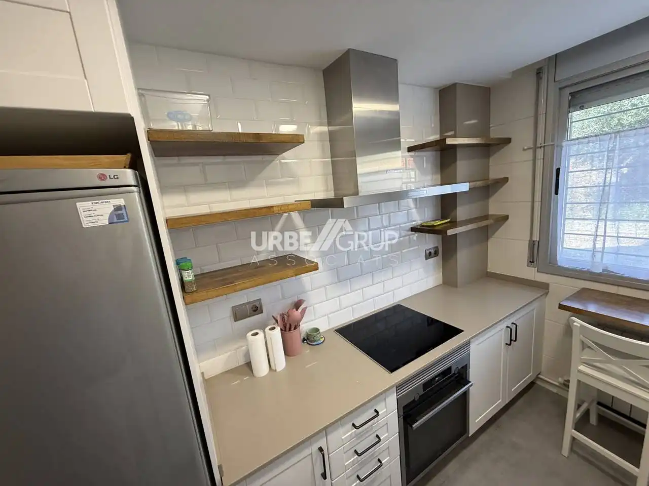Cocina de Piso de alquiler en Terrassa con Calefacción, Terraza y Amueblado