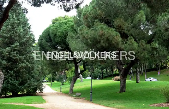 Exterior view of Flat for rent in Las Rozas de Madrid  with Air Conditioner, Heating and Private garden