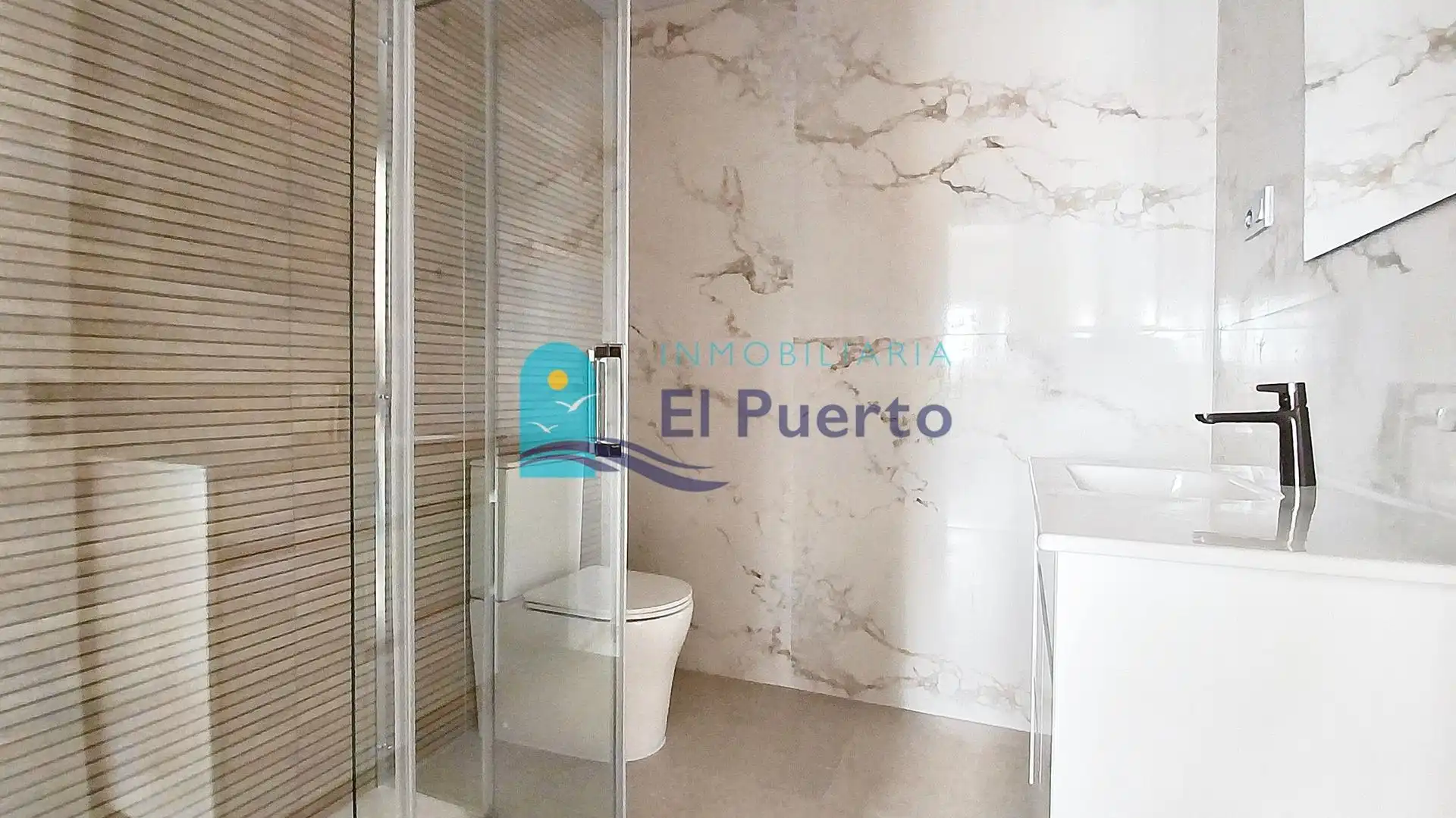 Bany de Apartament en venda en Mazarrón amb Moblat i Piscina comunitària