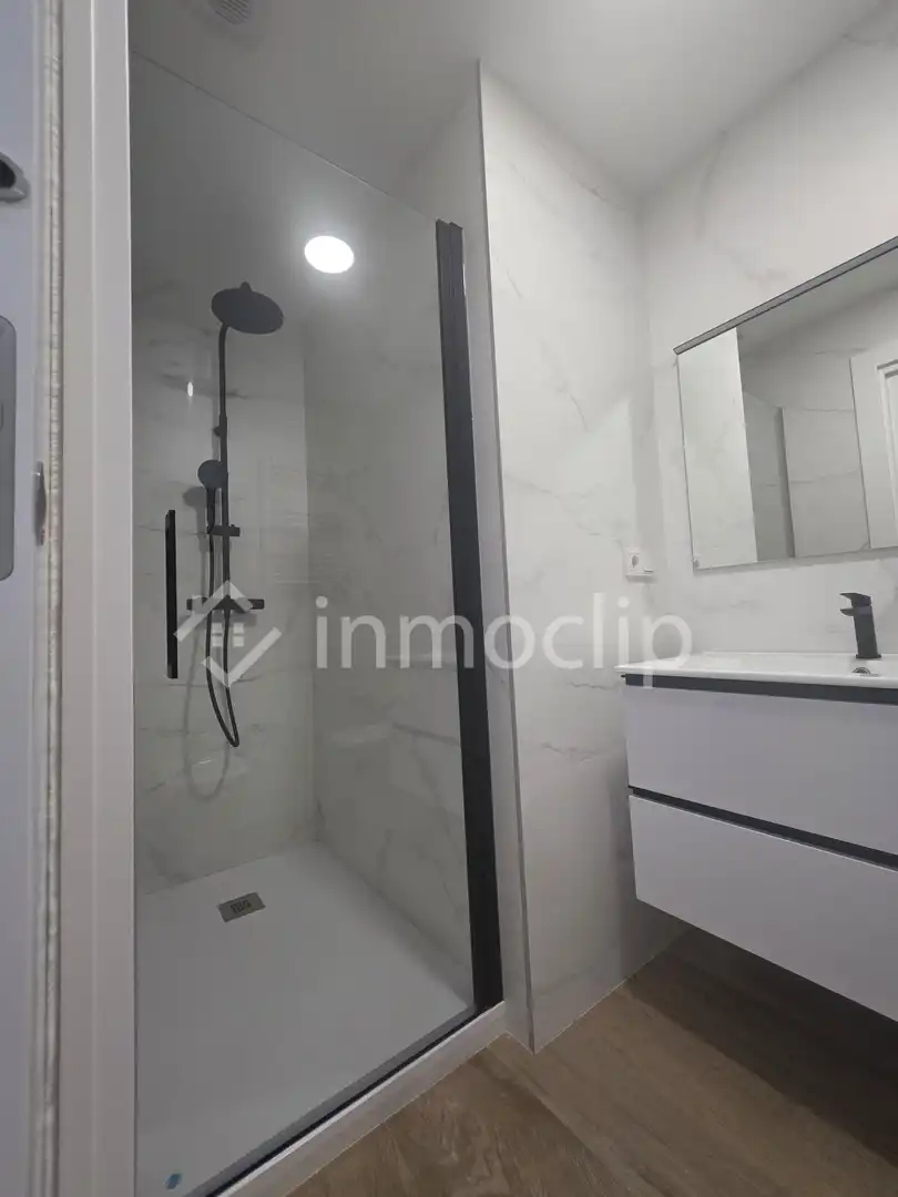 Bany de Estudi en venda en Salamanca amb Aire condicionat i Calefacció
