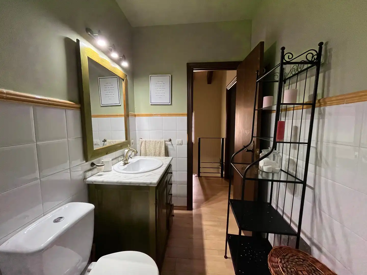 Baño de Casa o chalet en venta en Aznalcázar con Aire acondicionado, Calefacción y Jardín privado