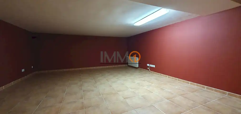 Casa aparellada en venda a Centro, imagen 28