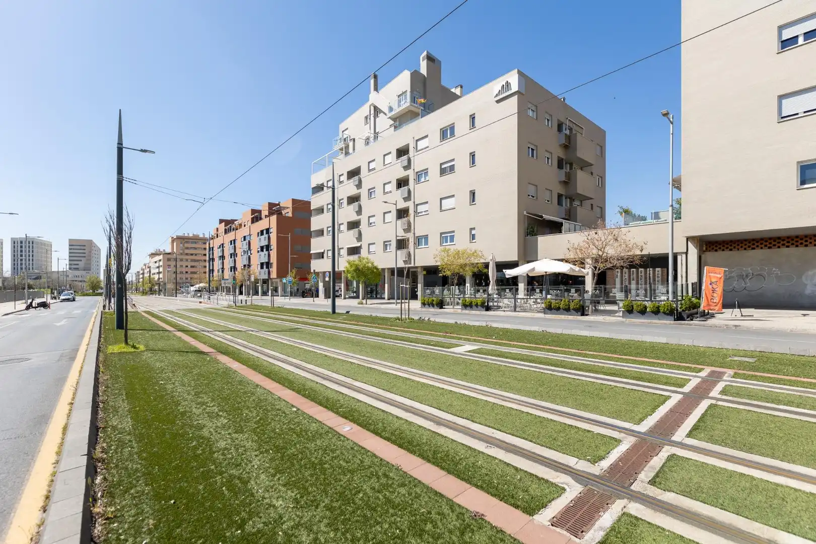 Exterior view of Flat for sale in Granada  with Air Conditioner, Heating and Community pool