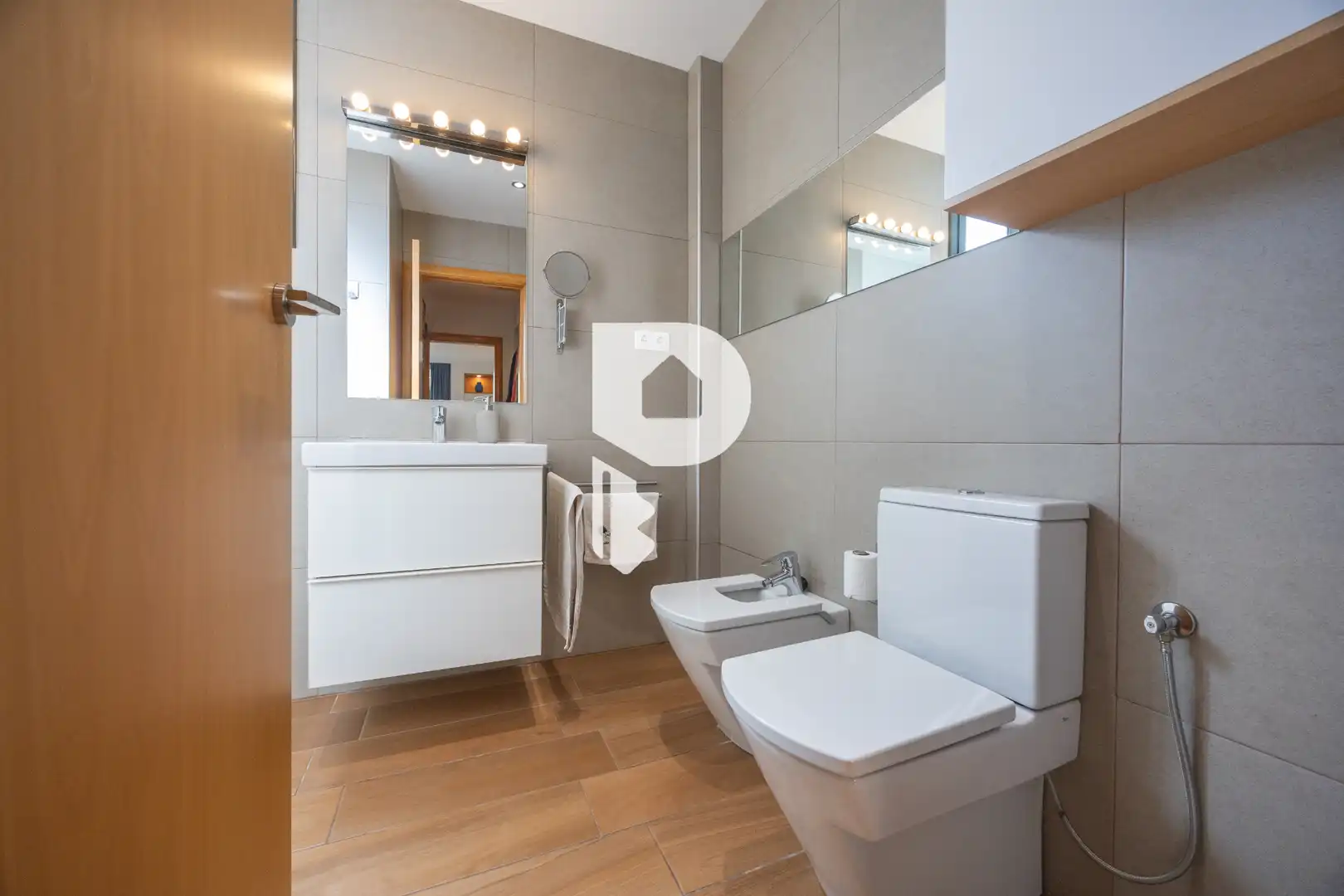 Baño de Casa o chalet en venta en Vallirana con Aire acondicionado, Calefacción y Jardín privado