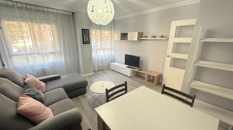 Foto 5 de Piso en venta en Avenida de Cuba, Pan y Guindas, Palencia Capital