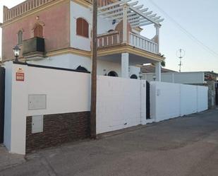 Exterior view of Country house for sale in Sanlúcar de Barrameda  with Terrace