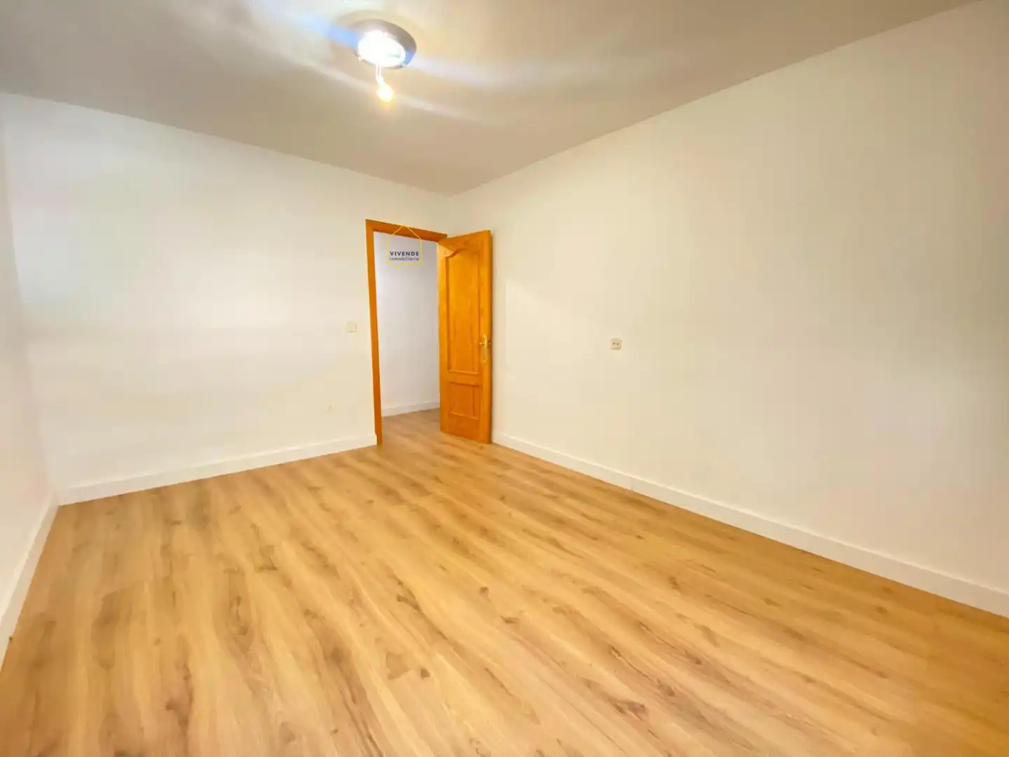 Wohnung zum Verkauf in Lorca mit Klimaanlage, Terrasse und Möbliert
