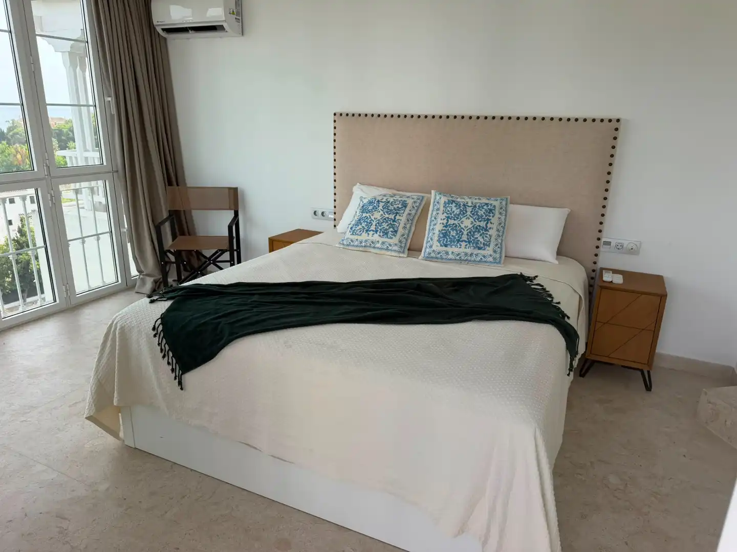 Bedroom of Attic for rent in Marbella  with Air Conditioner, Terrace and Furnished