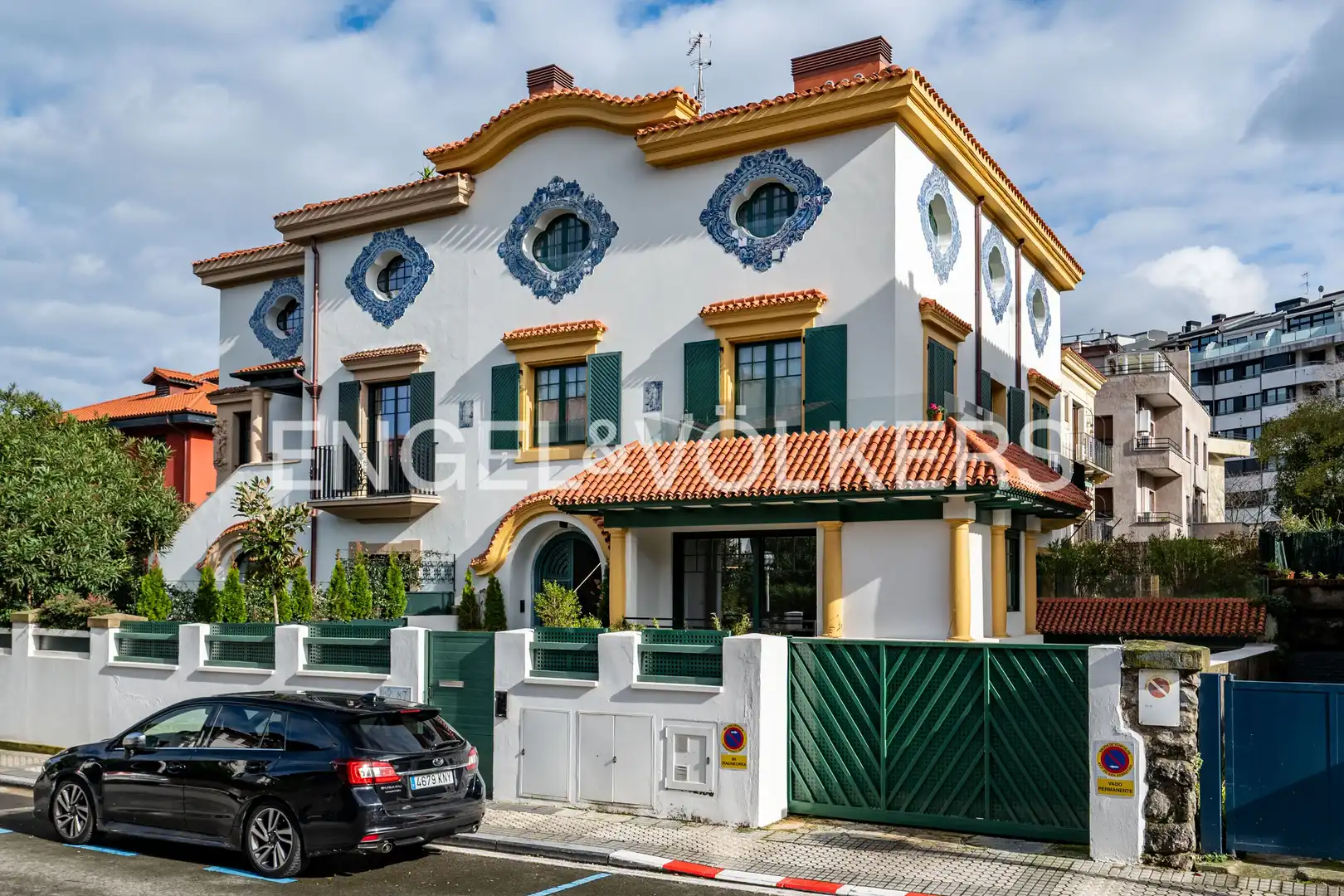 Außenansicht von Maisonette zum Verkauf in Donostia - San Sebastián  mit Klimaanlage, Heizung und Terrasse