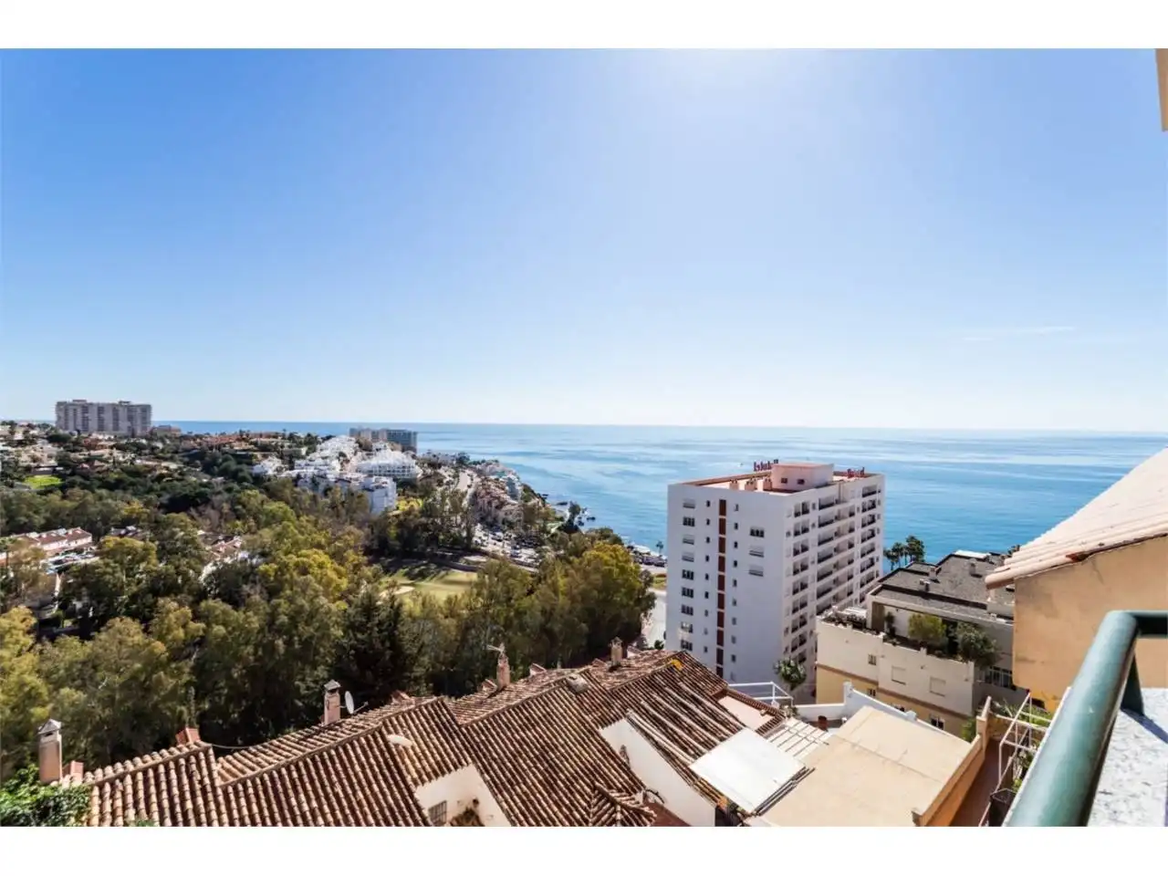 Penthouse with pool for sale in Torrequebrada, imagen 15
