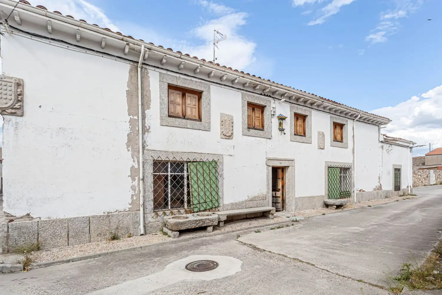 Exterior view of Houses for sale in San Pedro del Arroyo  with Private garden and Storage room