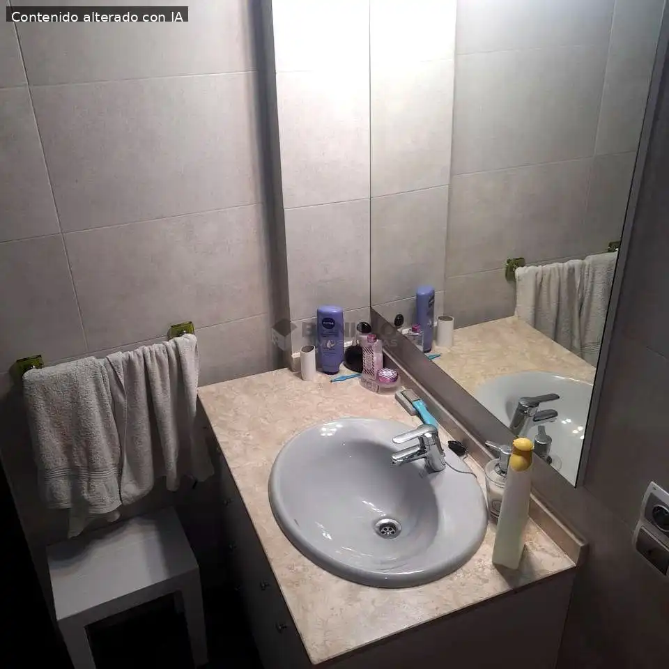Baño de Casa adosada en venta en Cascante del Río con Calefacción, Terraza y Balcón