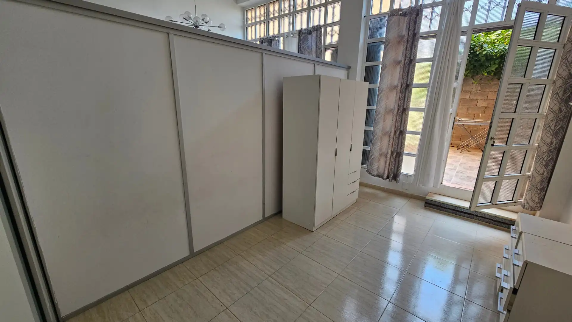 Study for rent in El Campello  with Air Conditioner, Heating and Furnished