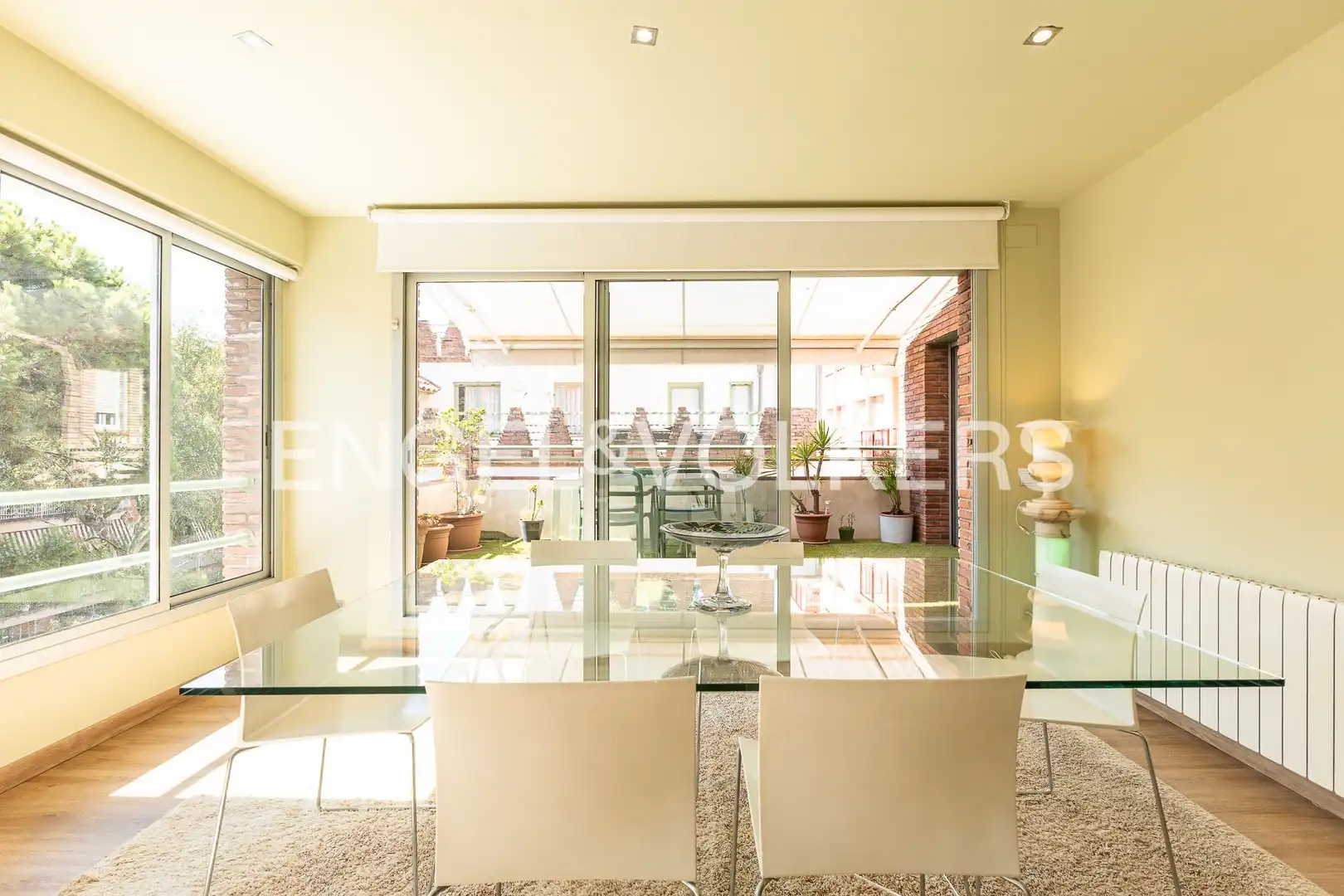 Dining room of Flat for rent in Barcelona  with Air Conditioner, Heating and Terrace