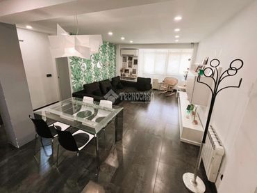 Piso con ascensor en venta en Jesús