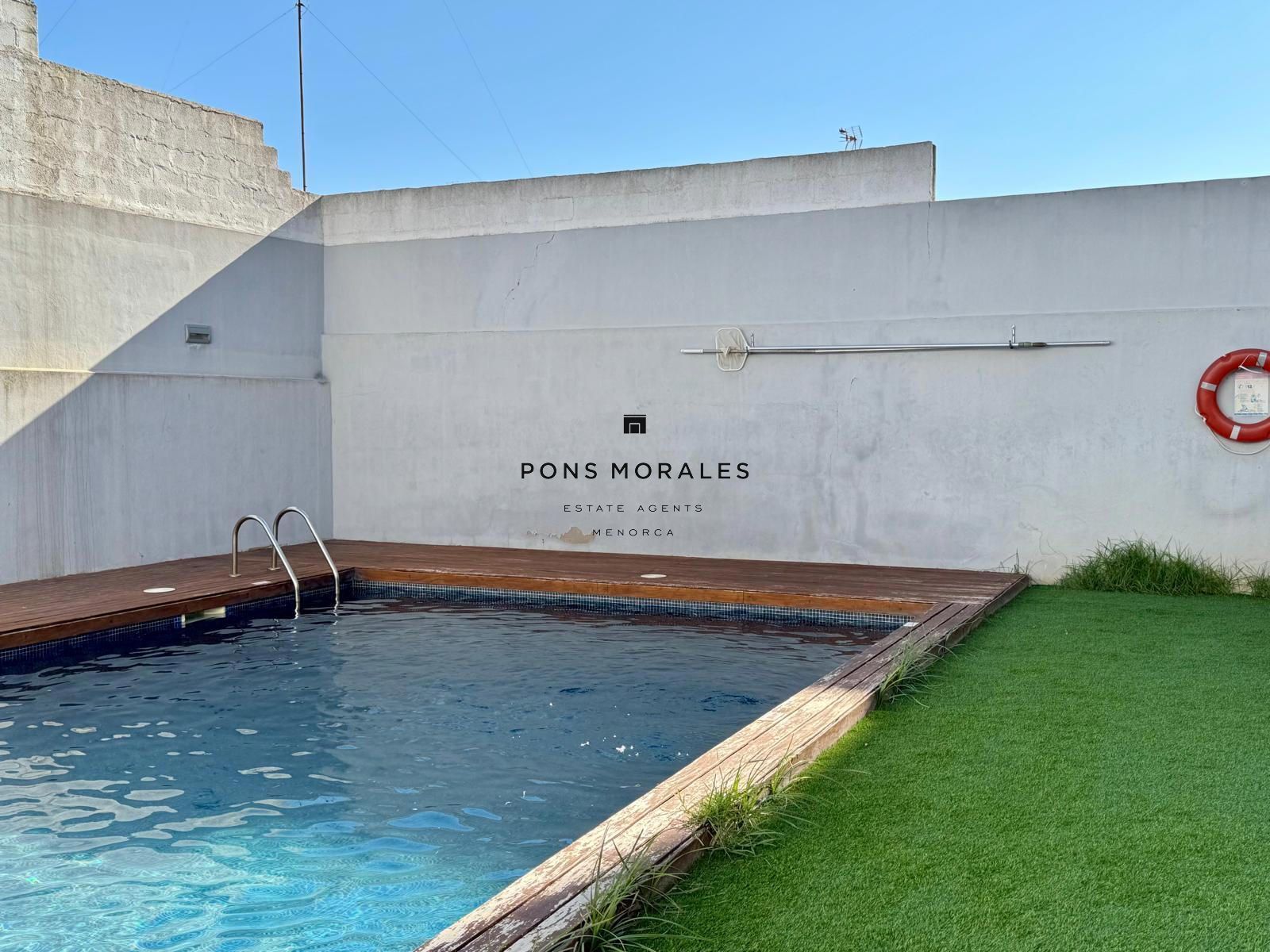Swimming pool of Flat for sale in Ciutadella de Menorca  with Air Conditioner, Heating and Terrace