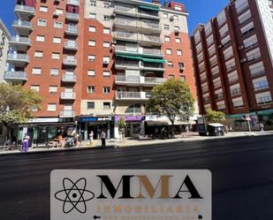 Vista exterior de Pis en venda en  Huelva Capital amb Aire condicionat, Terrassa i Balcó