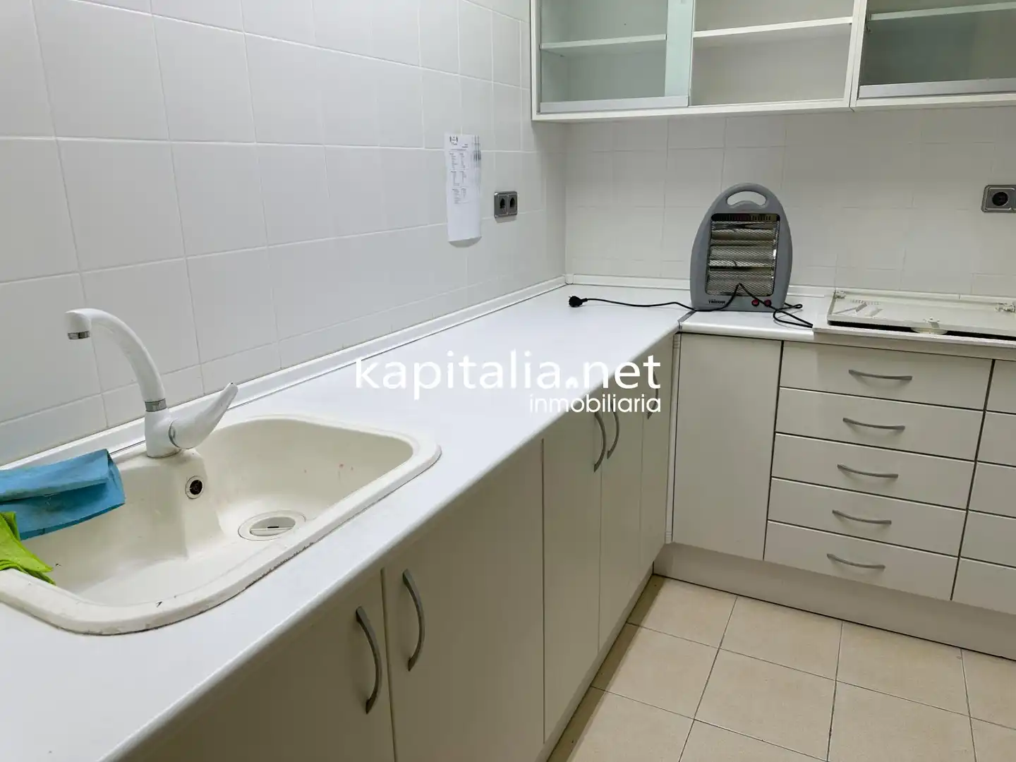 Locale commerciale in vendita a Sant Josep - Zona Hospital, imagen 6