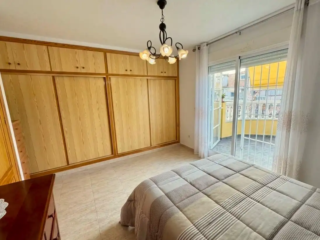 Schlafzimmer von Maisonette zum Verkauf in Centro