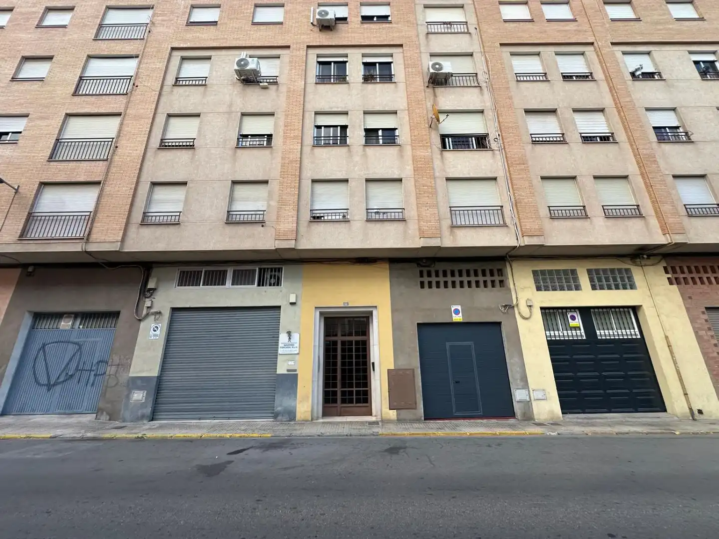 Vista exterior de Pis en venda en Almazora / Almassora amb Traster i Balcó