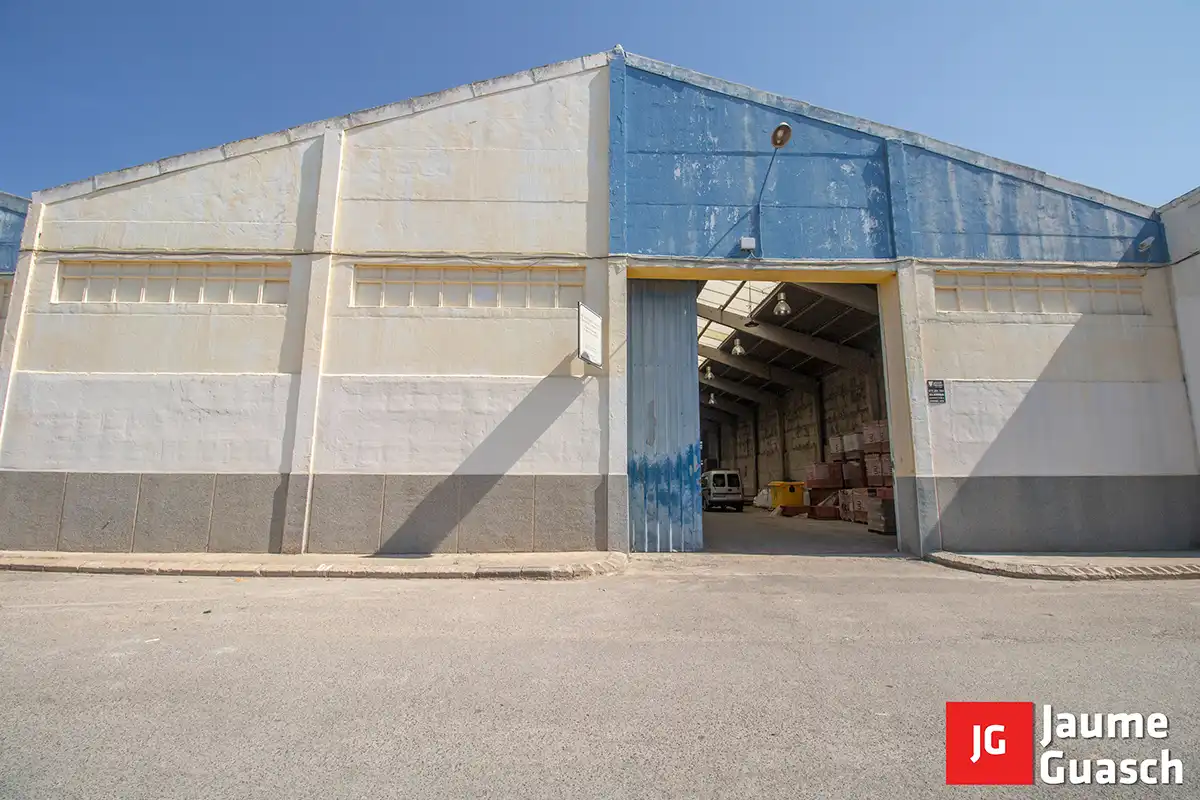 Vista exterior de Nave industrial en venta en Torredembarra