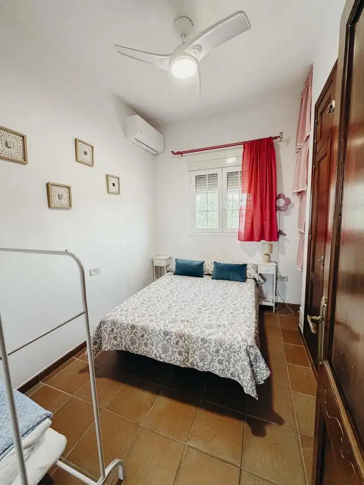 Habitación de Casa o chalet en venta en Arcos de la Frontera con Aire acondicionado, Jardín privado y Terraza