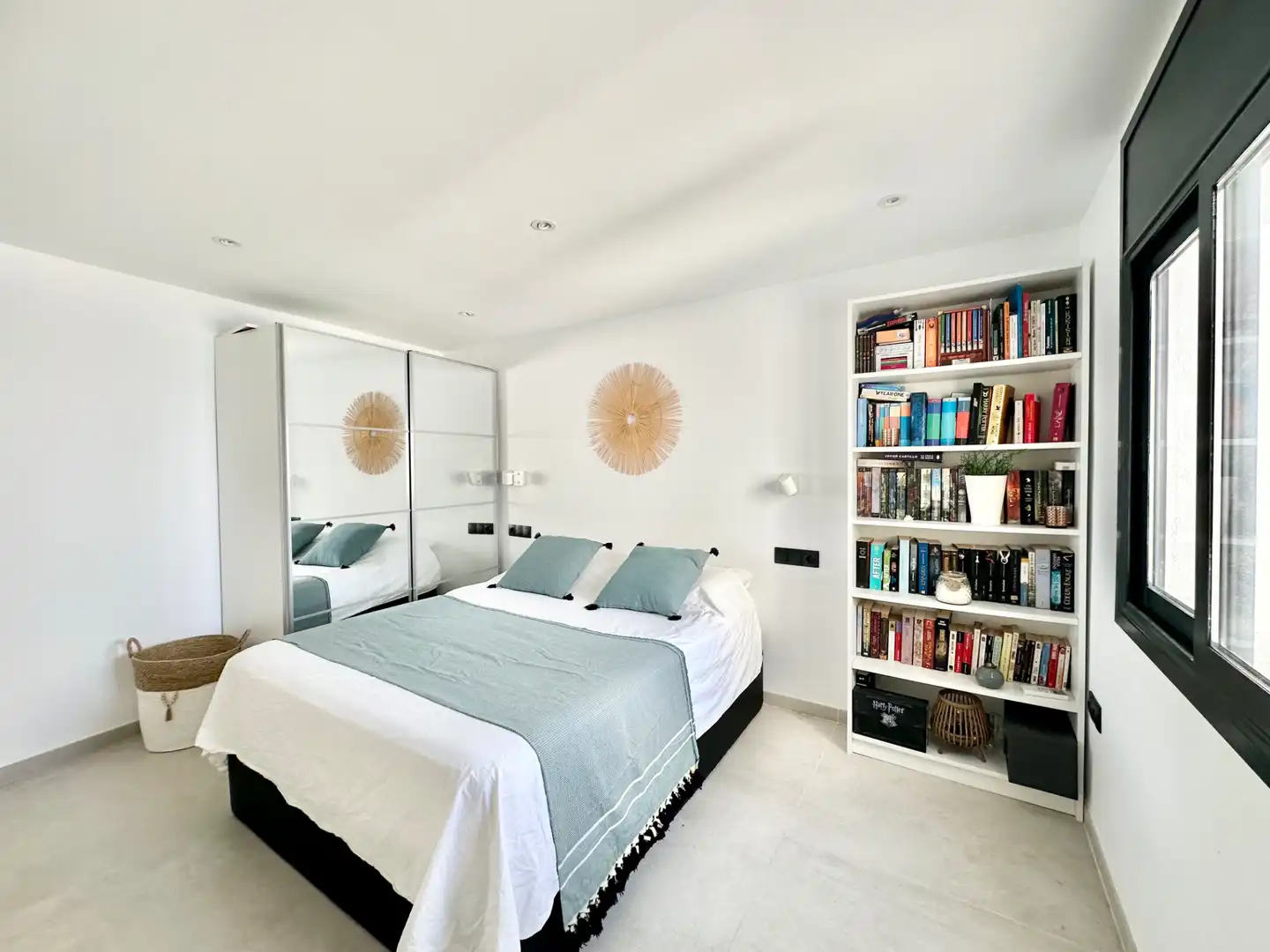 House with terrace for sale in Carrer d'Antoni Canals, imagen 45