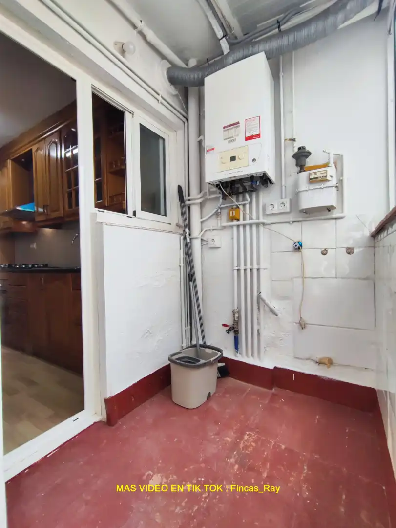 Cocina de Piso en venta en Caldes de Montbui con Aire acondicionado, Calefacción y Horno