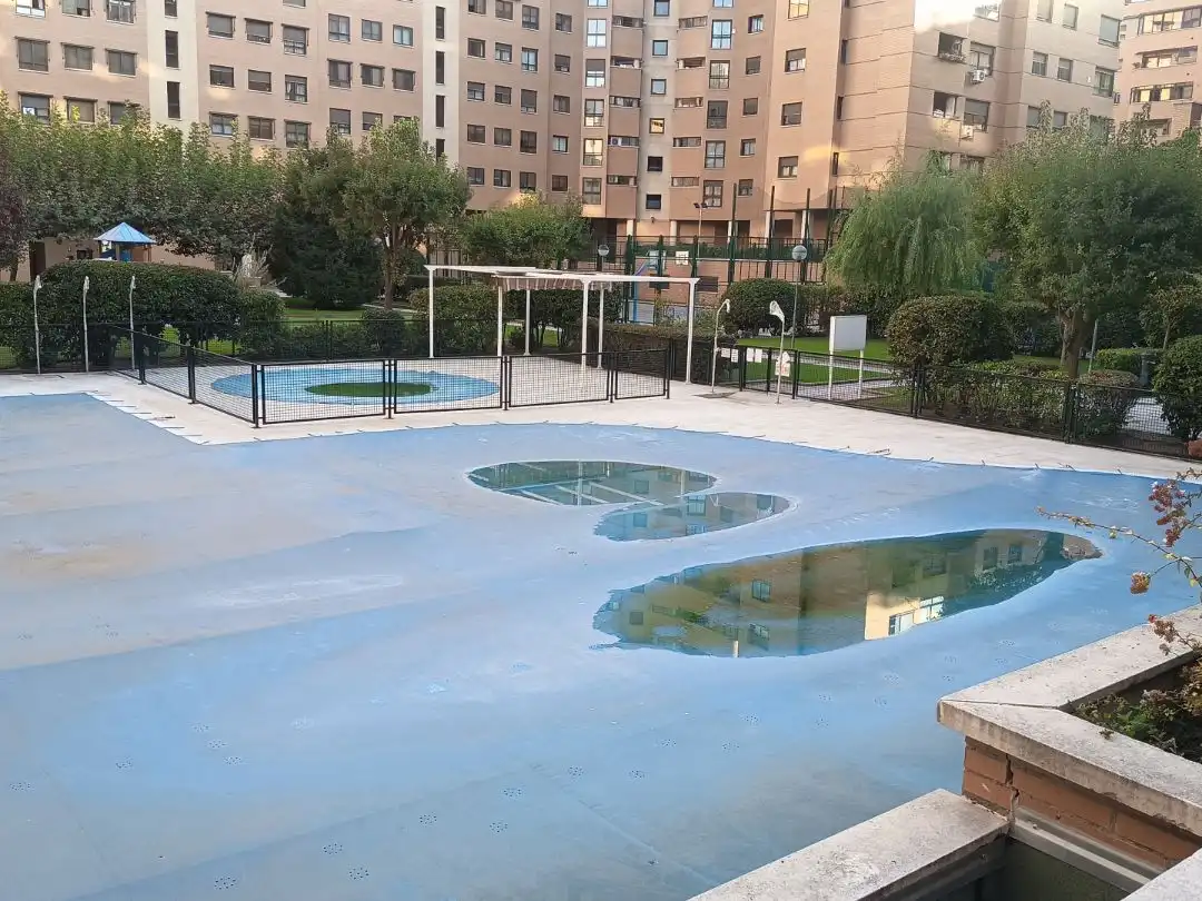 Piscina de Ático en venta en  Madrid Capital con Terraza