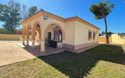 Exterior view of House or chalet for sale in Chiclana de la Frontera  with Swimming Pool and Furnished