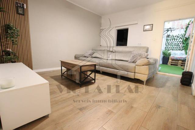 Piso en Venta en La Llàntia