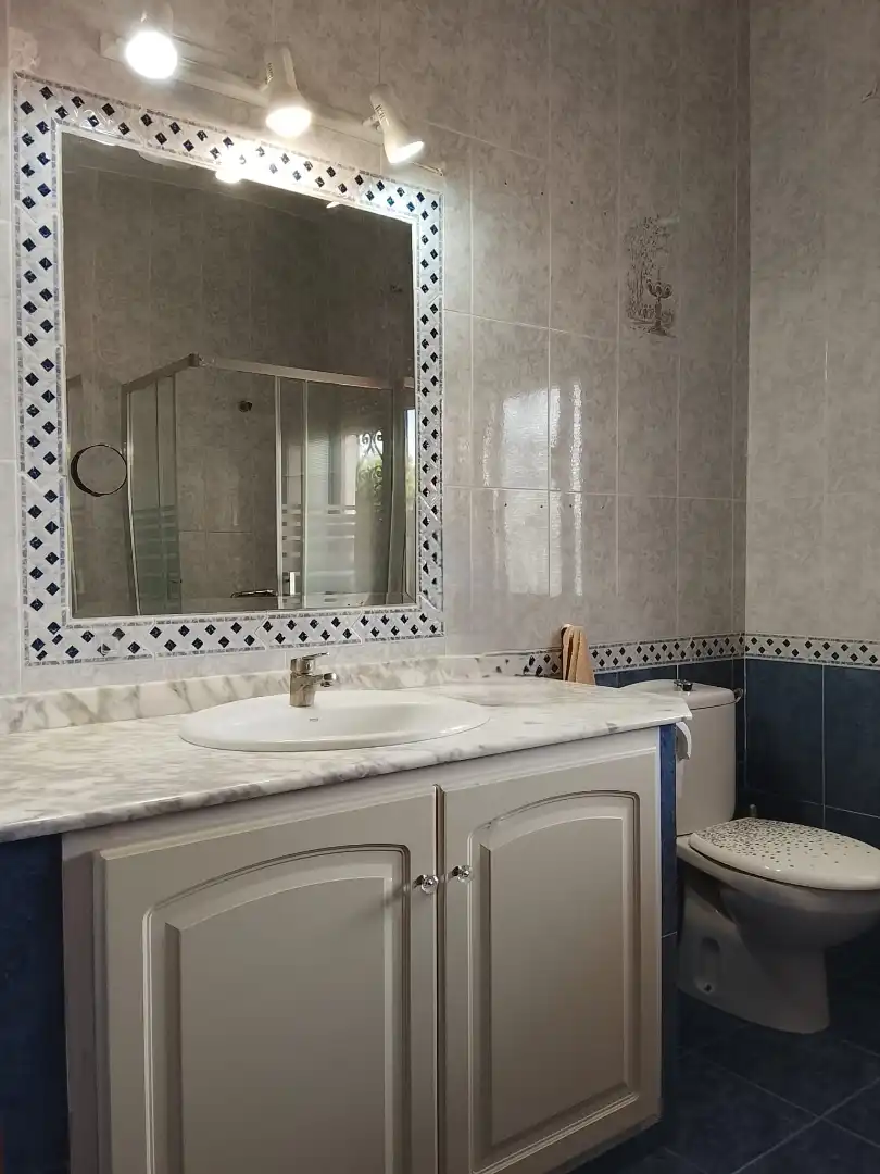 Bathroom of Houses for sale in Córdoba  with Air Conditioner, Private garden and Terrace