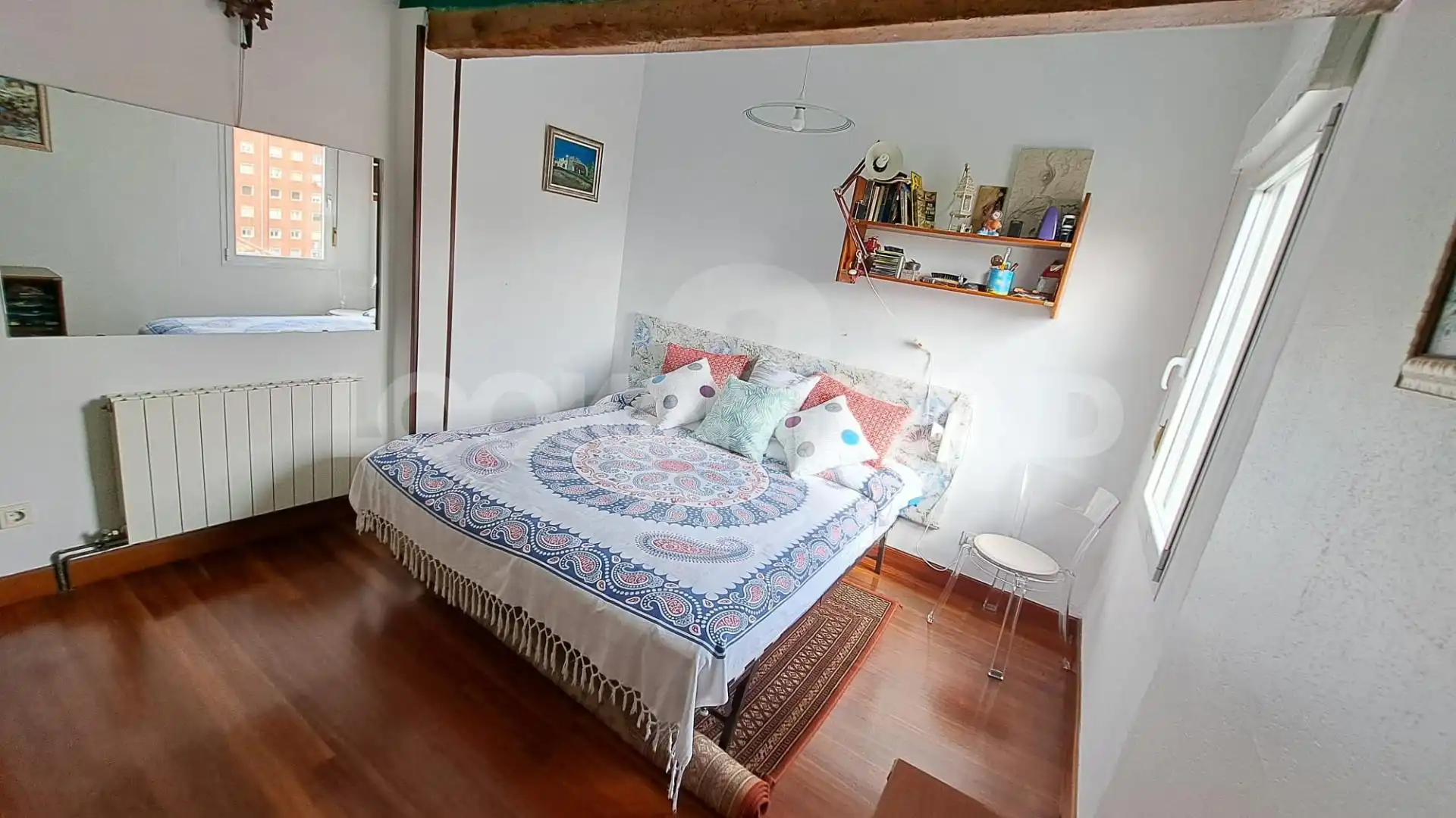 Dormitori de Casa o xalet en venda en Bilbao  amb Calefacció, Jardí privat i Terrassa
