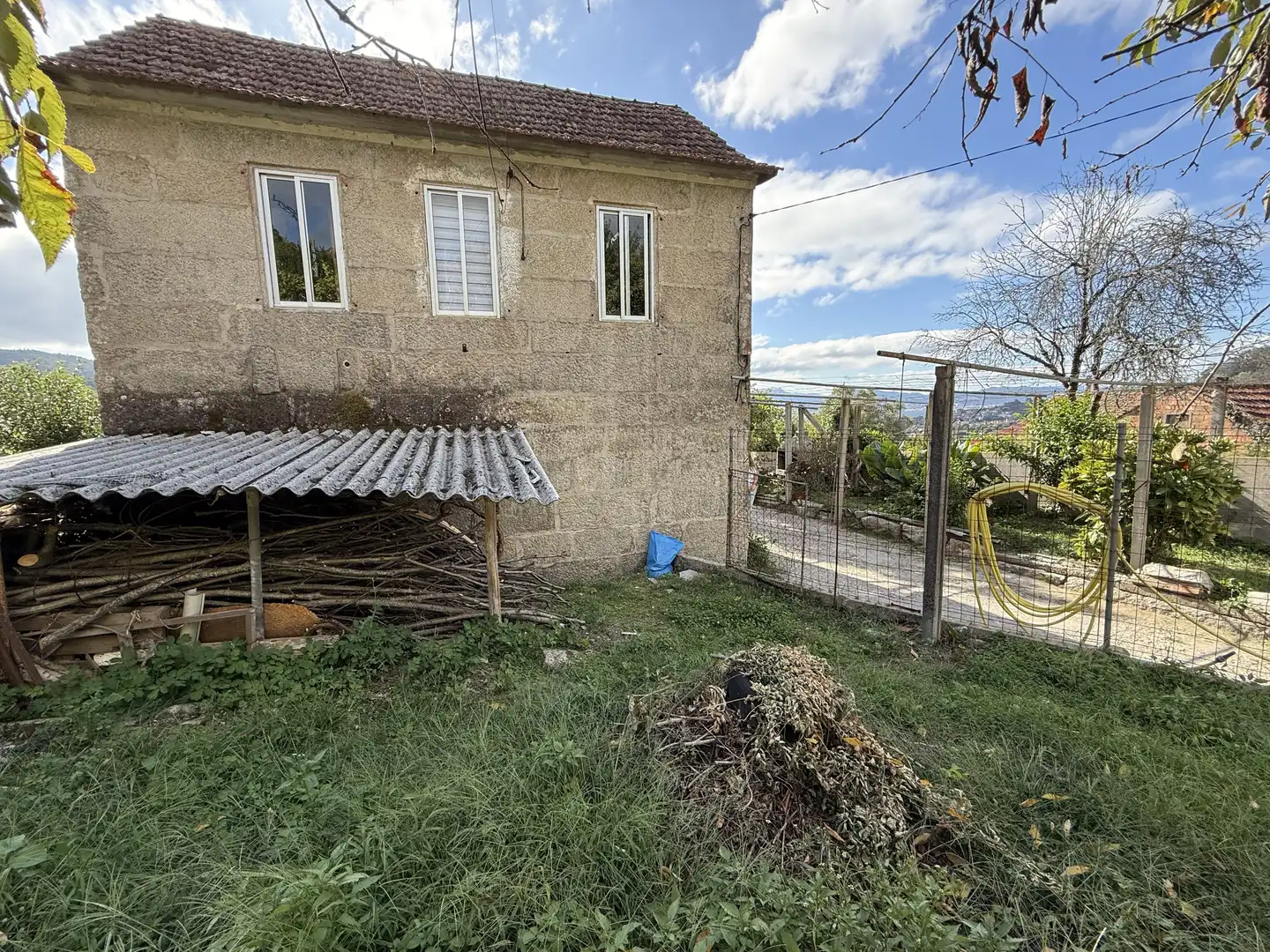 Casa rústica amb terrassa en venda a Lugar Paradela, imagen 2