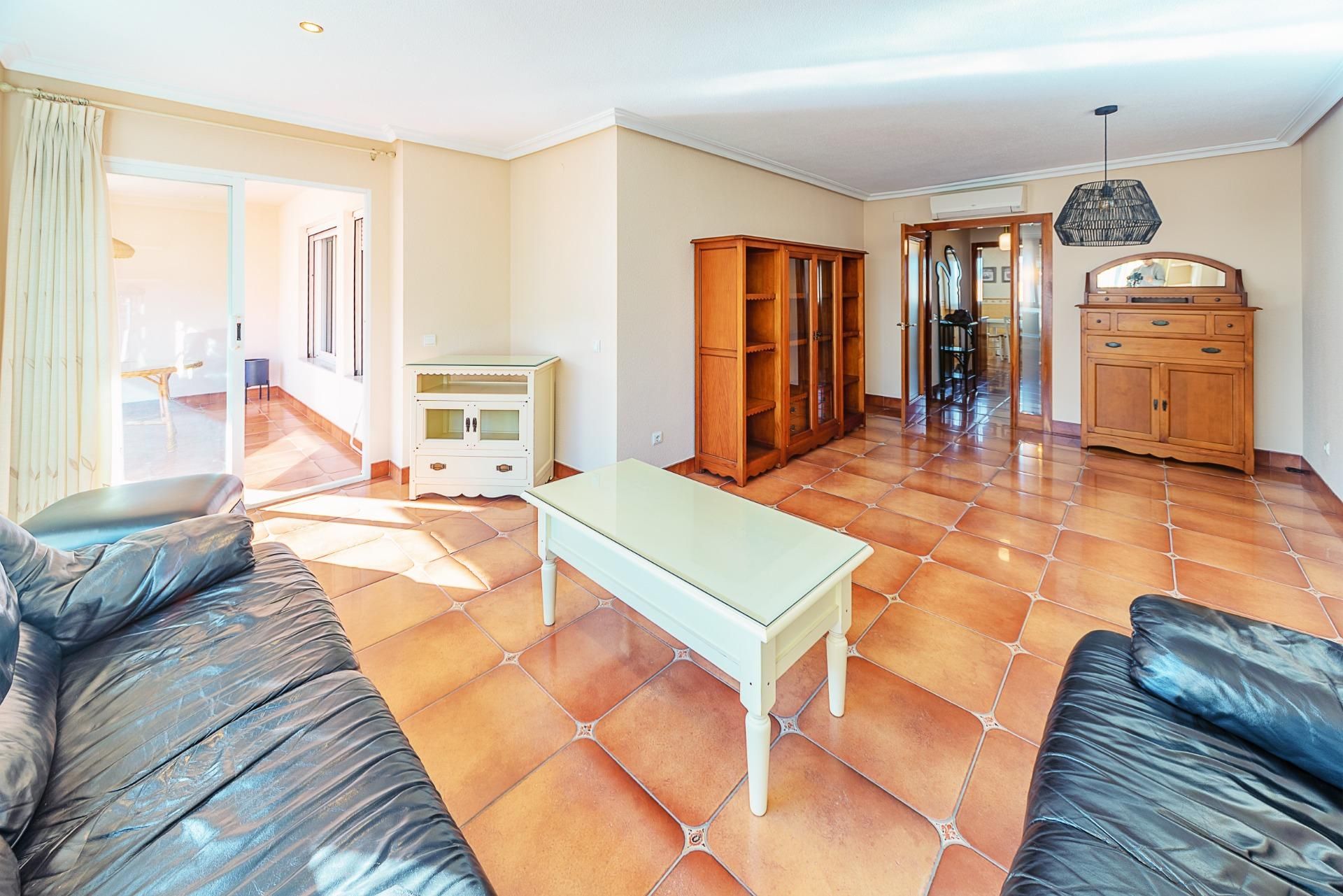 Living room of Flat for sale in Alicante / Alacant  with Terrace and Community pool