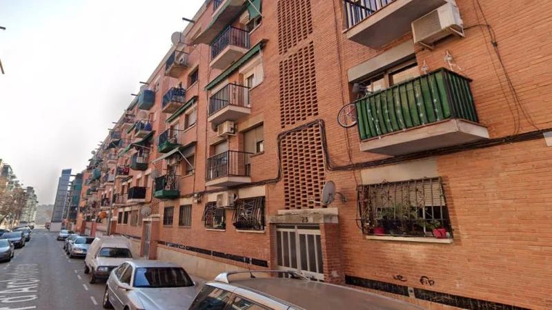 Vista exterior de Pis en venda en Sabadell