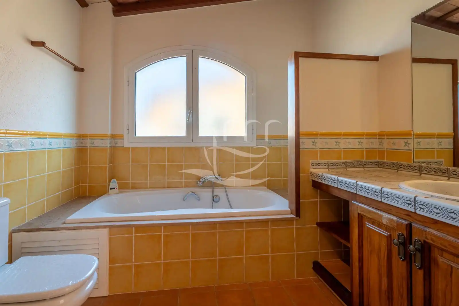 Baño de Casa adosada en venta en Mont-ras con Calefacción, Jardín privado y Terraza