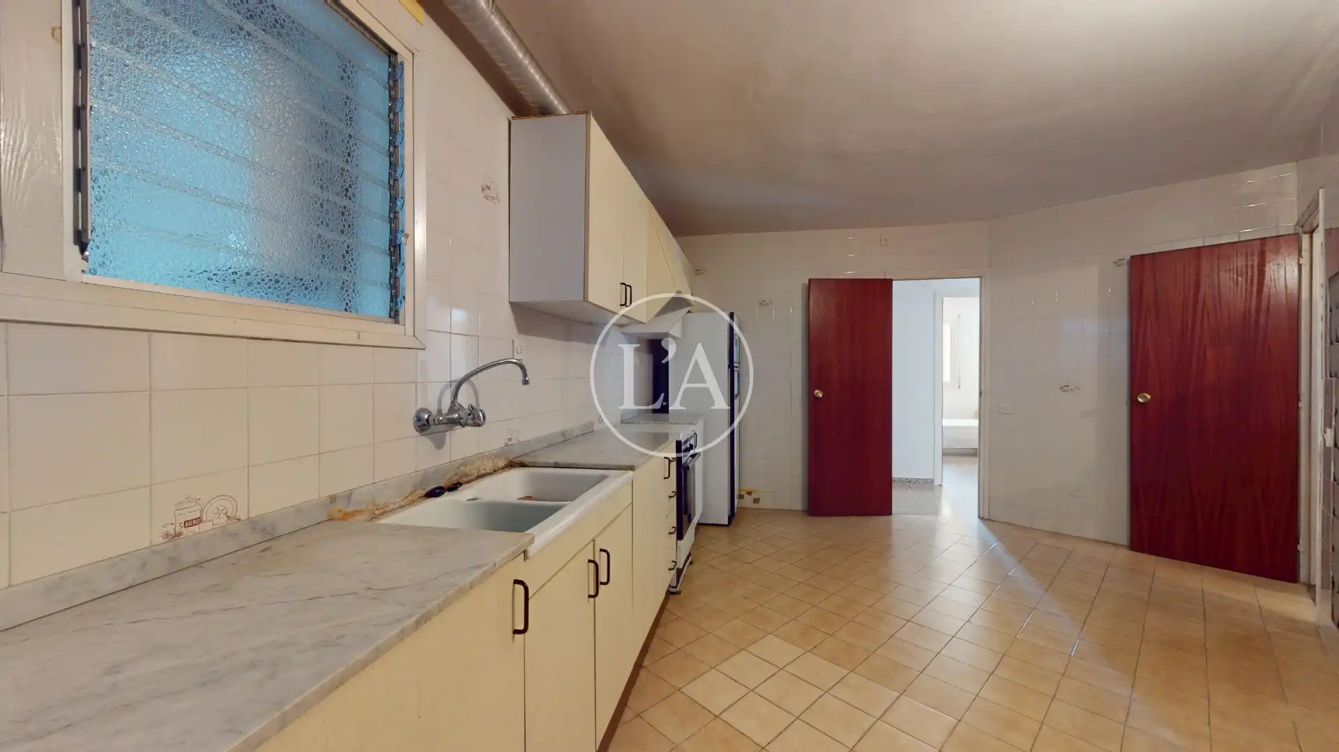 Kitchen of Flat for sale in Casc Antic - Nou Cambrils