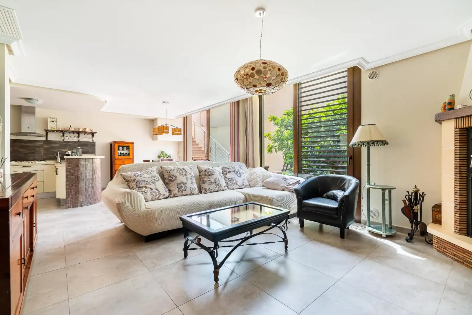 Sala de estar de Casa o chalet en venta en Almería con Aire acondicionado, Calefacción y Jardín privado