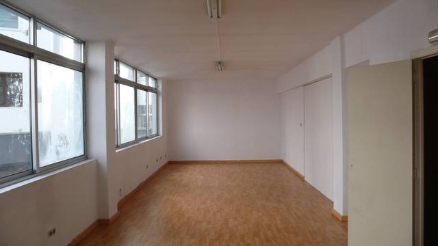 Oficina en Venta en  san salvador en Plaza España - Corte Inglés