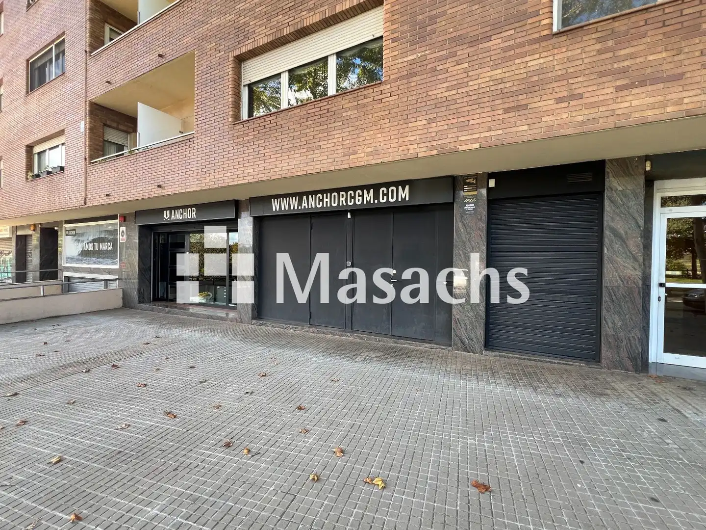 Vista exterior de Oficina en venta en Rubí