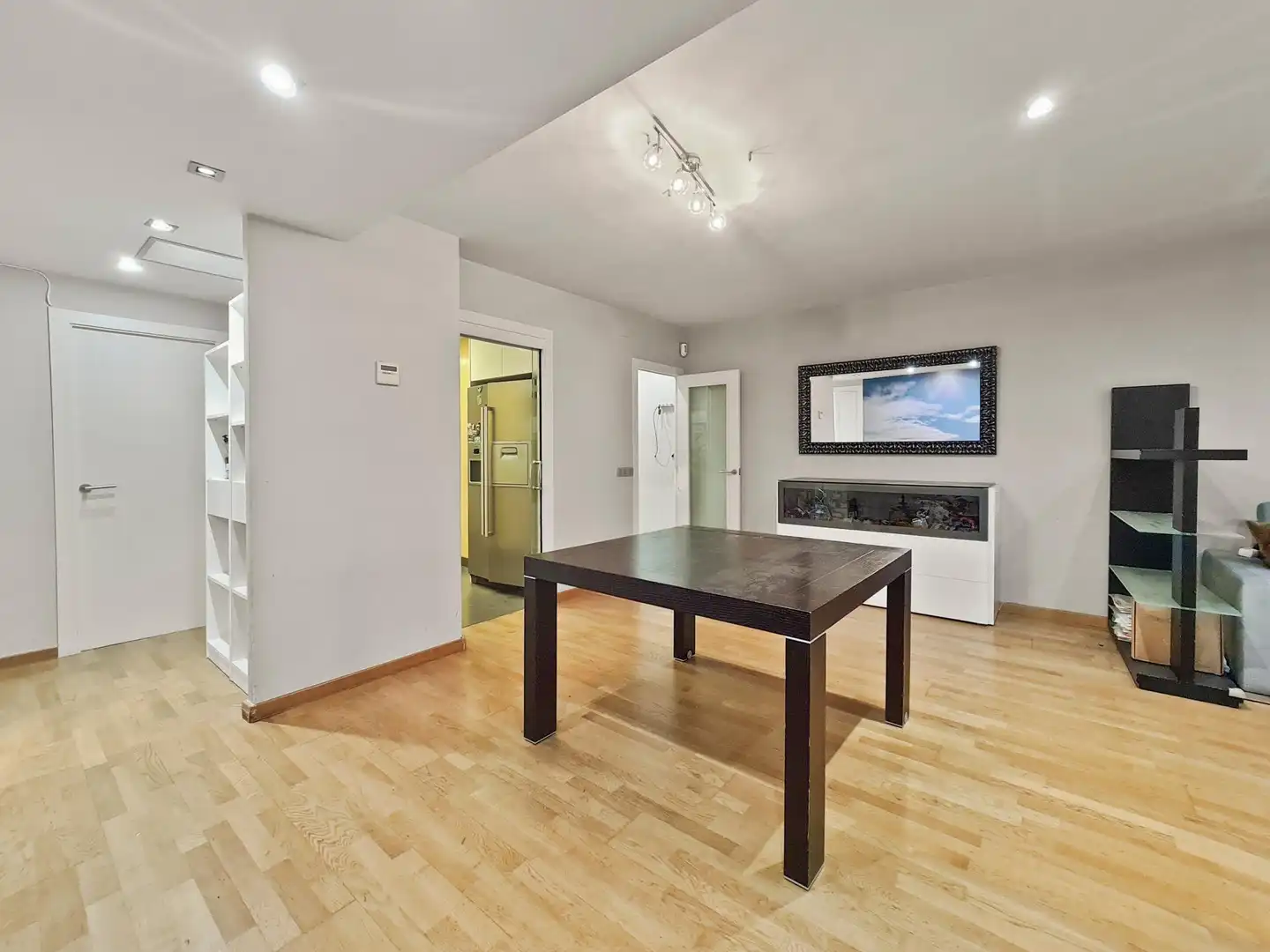 Flat with terrace for sale in del Comte Borrell