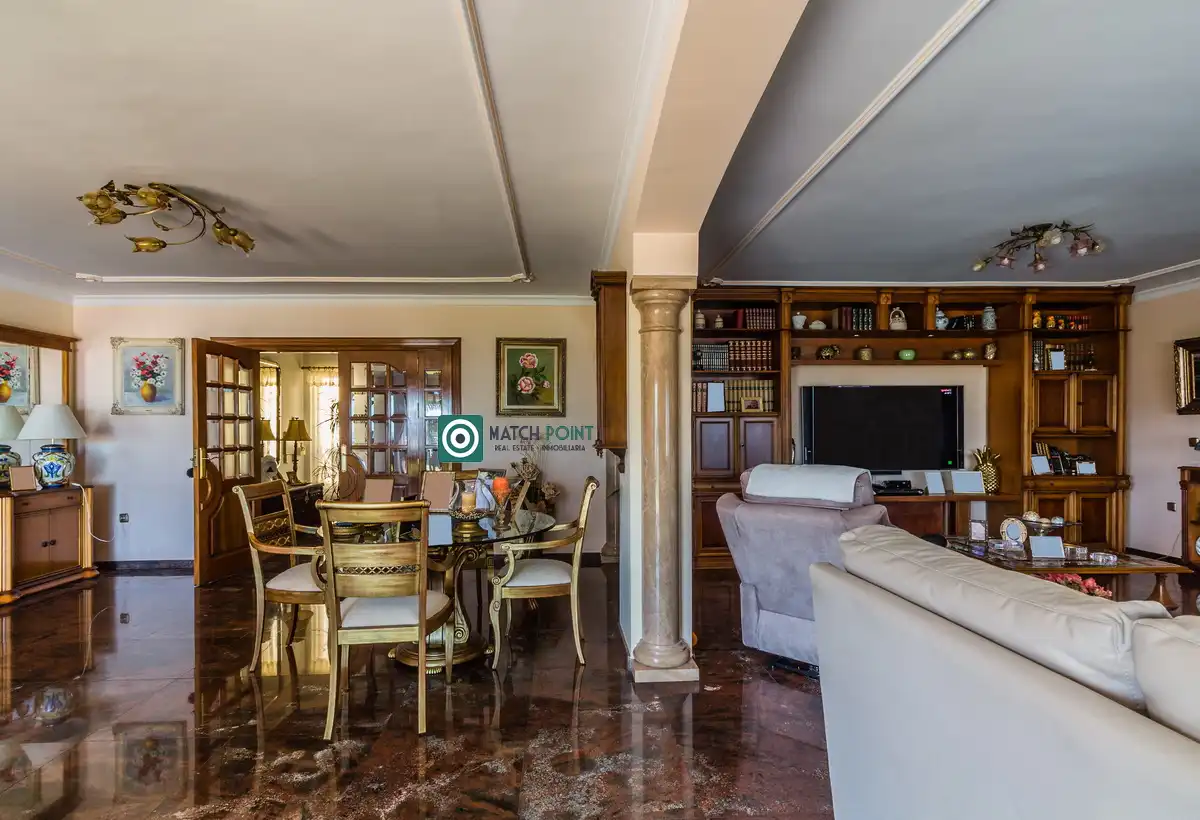 Sala d'estar de Casa o xalet en venda en Almuñécar