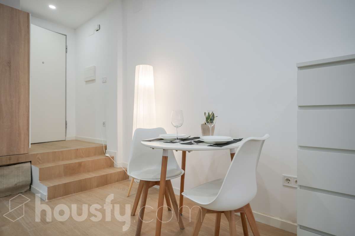 Dining room of Flat for sale in  Madrid Capital