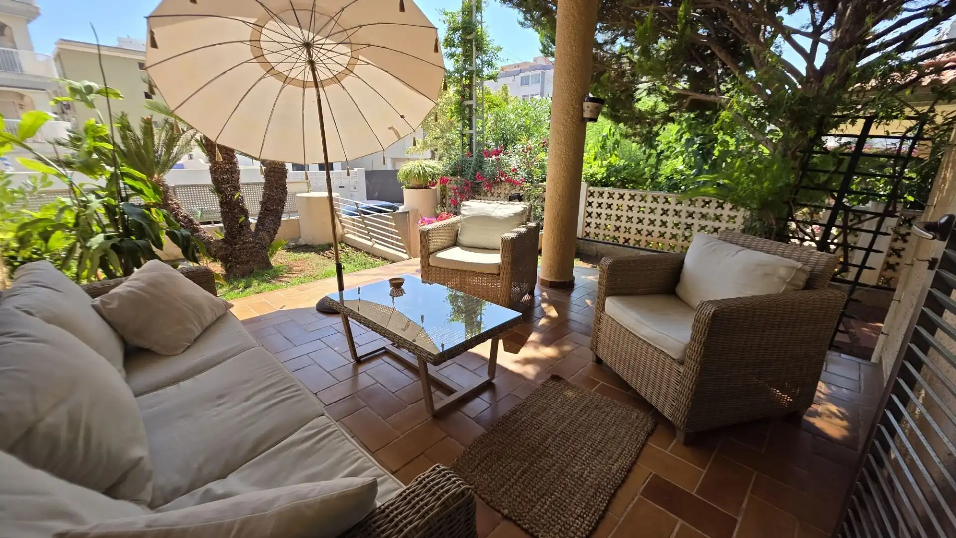 Casa con jardín en venta en Playa de Gandia, imagen 3