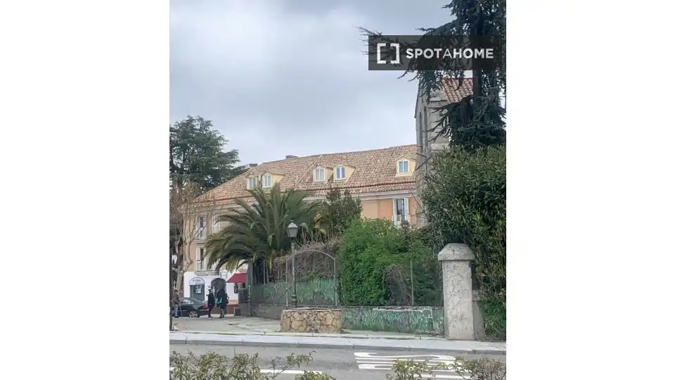 Vista exterior de Pis de lloguer en Torrelodones amb Aire condicionat, Calefacció i Moblat