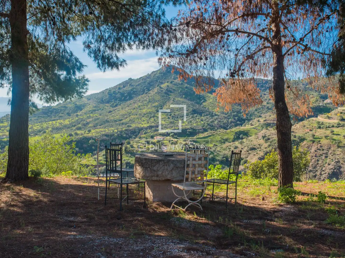 Terrassa de Casa o xalet en venda en Málaga amb Aire condicionat, Calefacció i Jardí privat