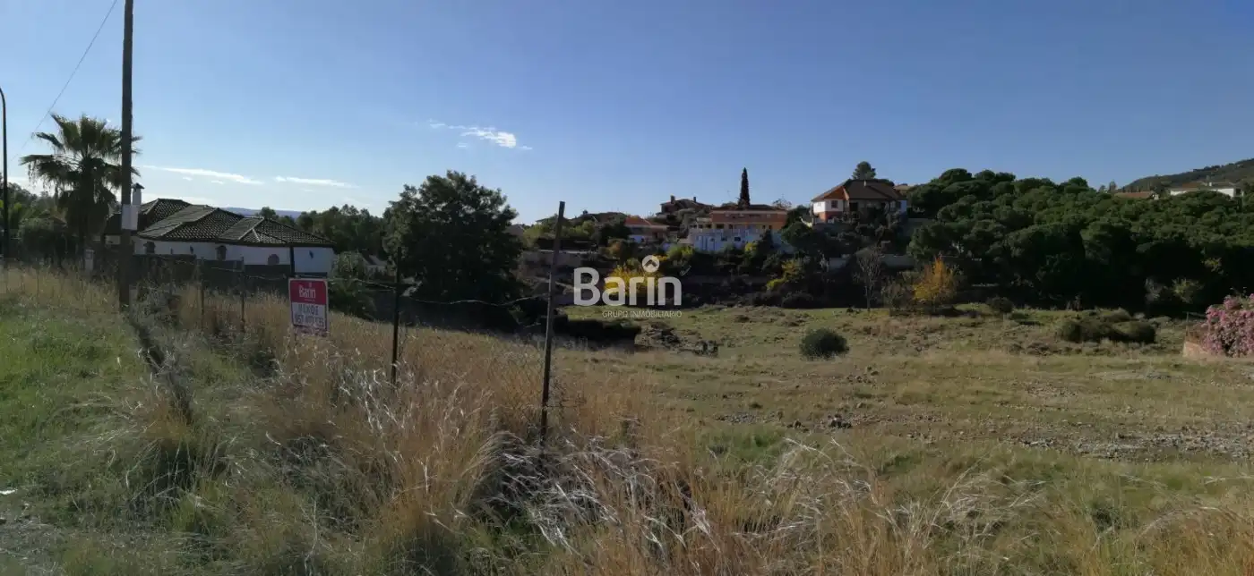 Terreny residencial en venda a Norte-Sierra