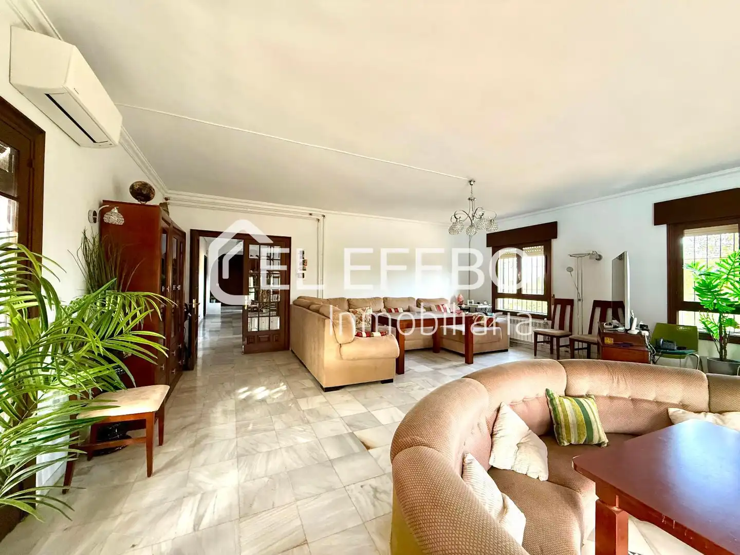 Sala de estar de Casa o chalet en venta en Antequera con Aire acondicionado, Calefacción y Terraza